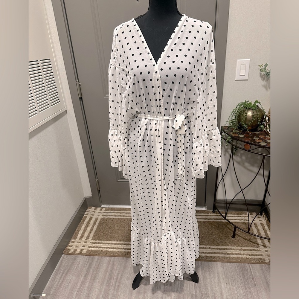 Women’s polka dots dress - Picture 1 of 7
